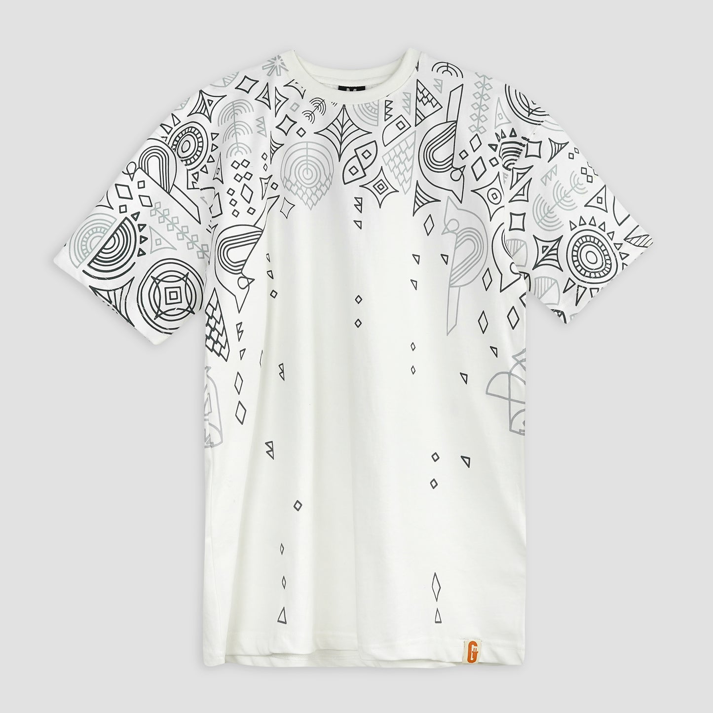 White oversized unisex t-shirt with artistic front print, 100% cotton