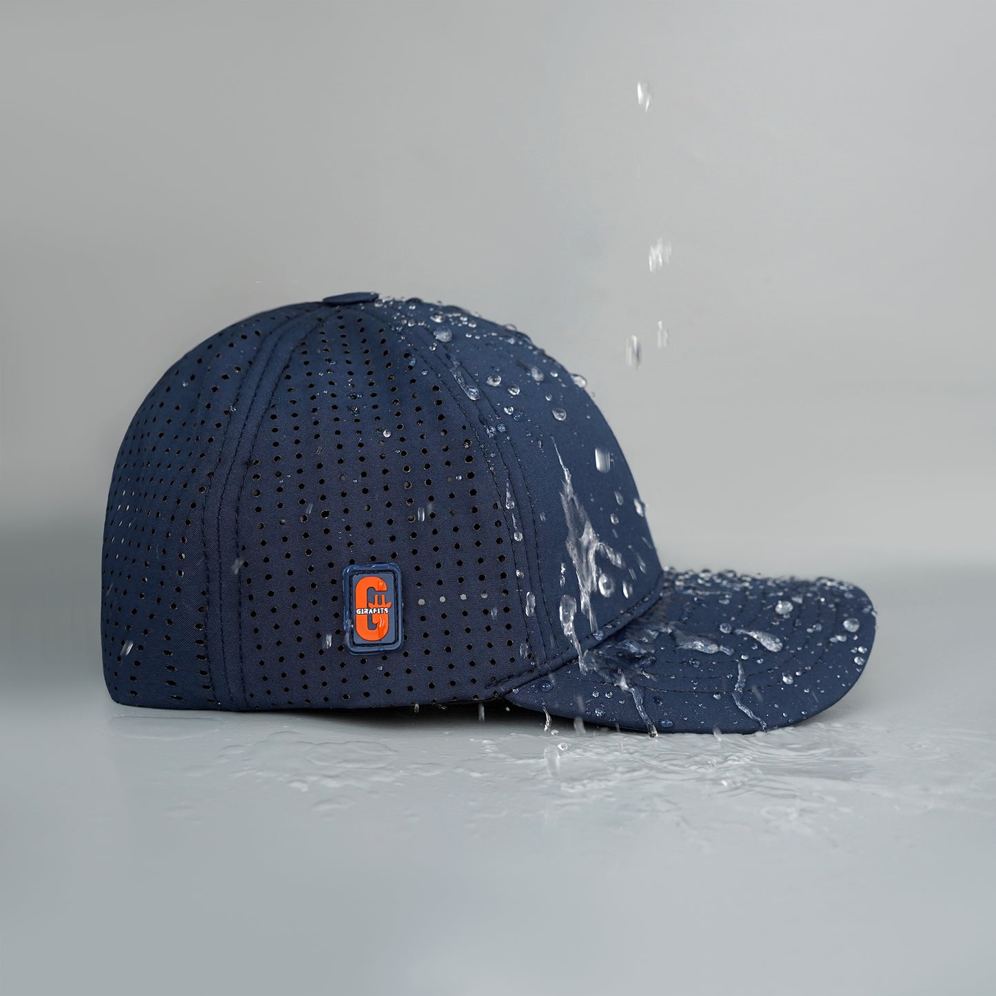Softshell navy cap, sweat proof and water-resistant, built for exploration