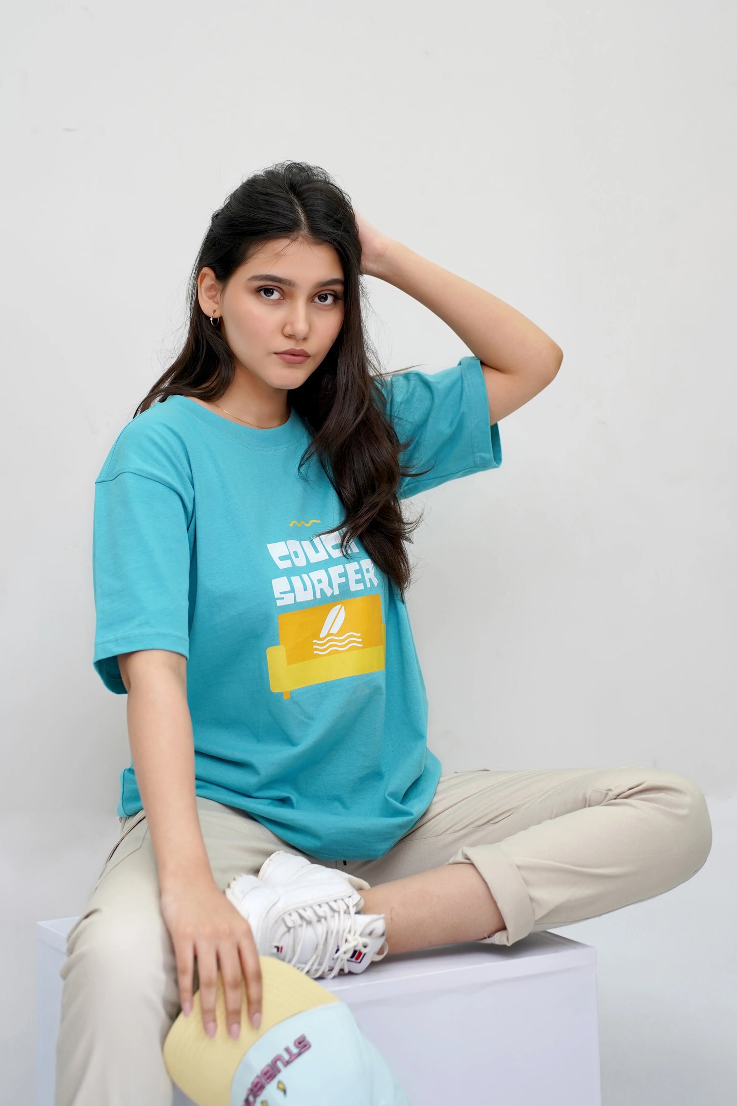 Blue oversized t-shirt, "Couch Surfer" graphic, breathable 100% cotton