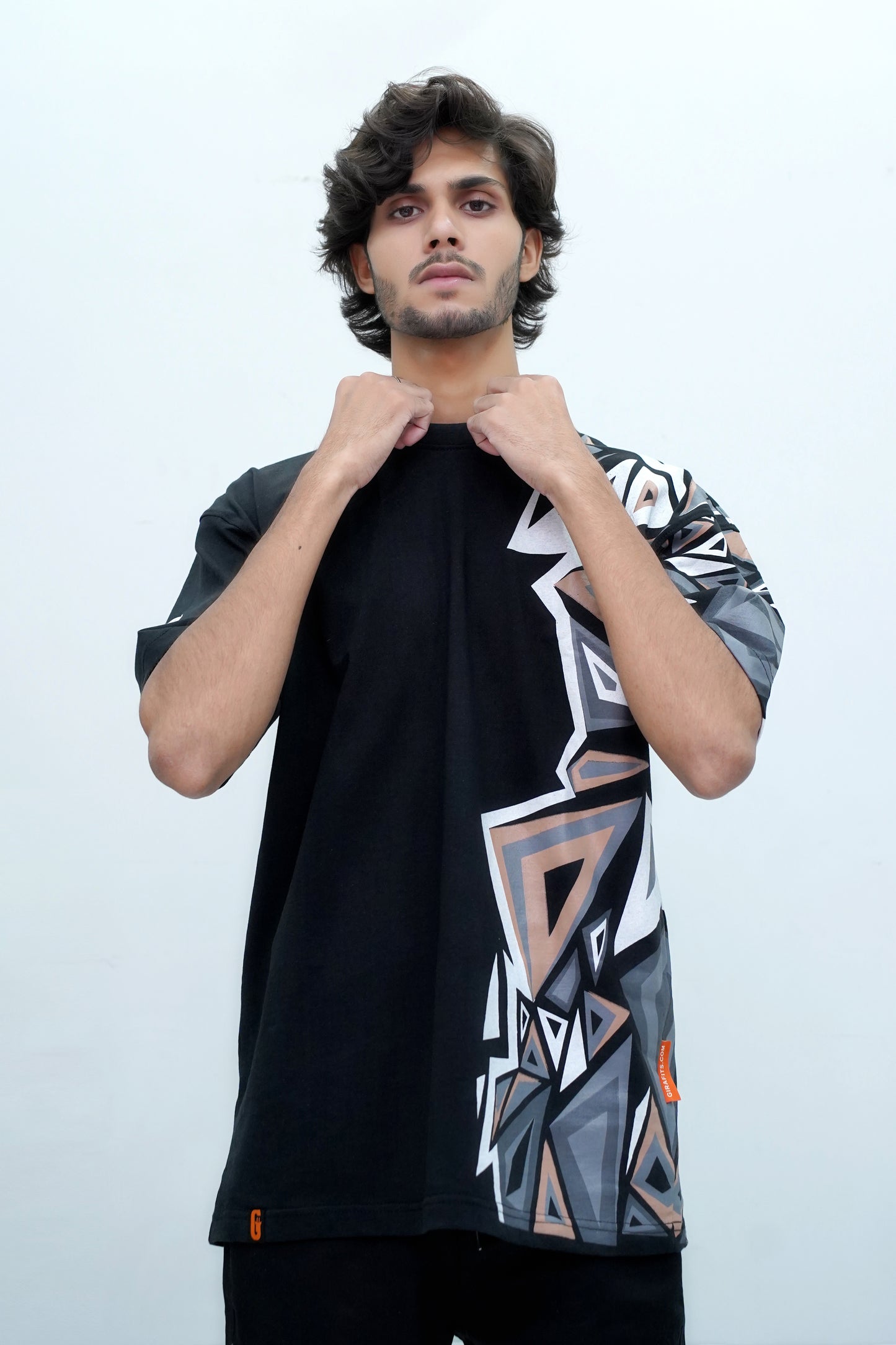 Unisex black t-shirt, abstract print, oversized fit, 100% cotton