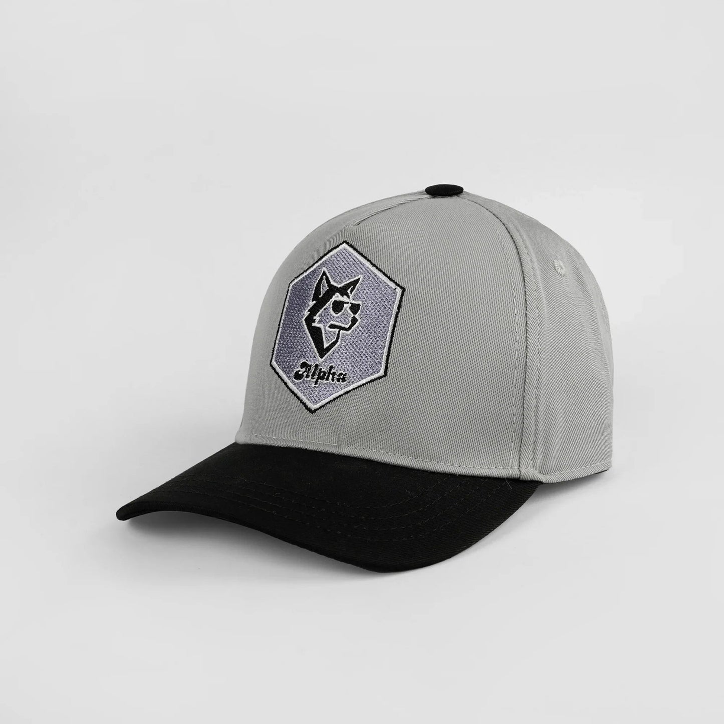 Alpha" baseball cap, light gray/black, with Cool Wolf embroidery