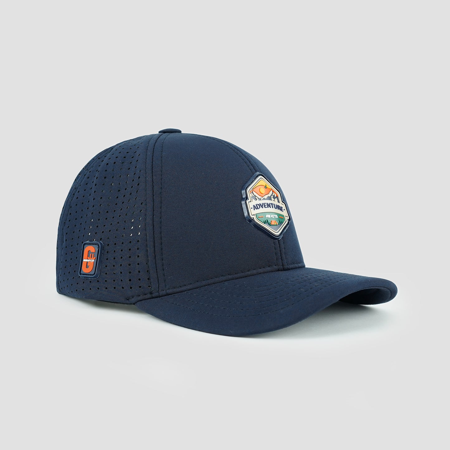 Water-resistant navy cap with stretchable fit and windproof design
