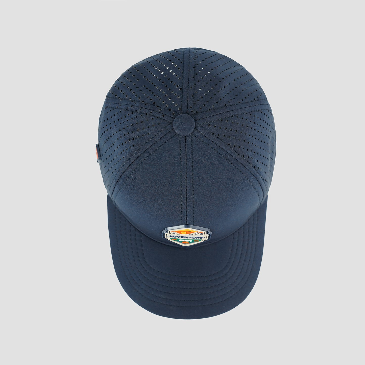 Navy adventure cap with softshell fabric, windproof and stylish