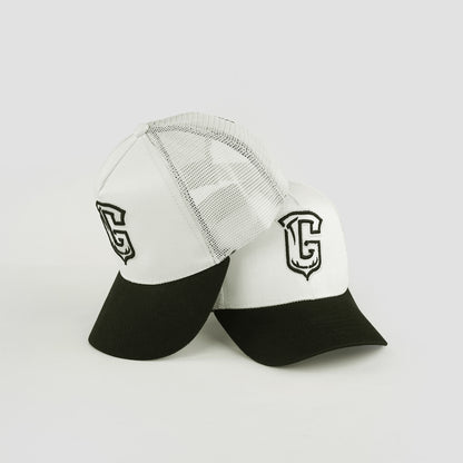 Girafits Core “G” // Trucker Cap
