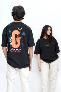 Streetwear oversized tee, abstract logo on back, Girafits embroidery front