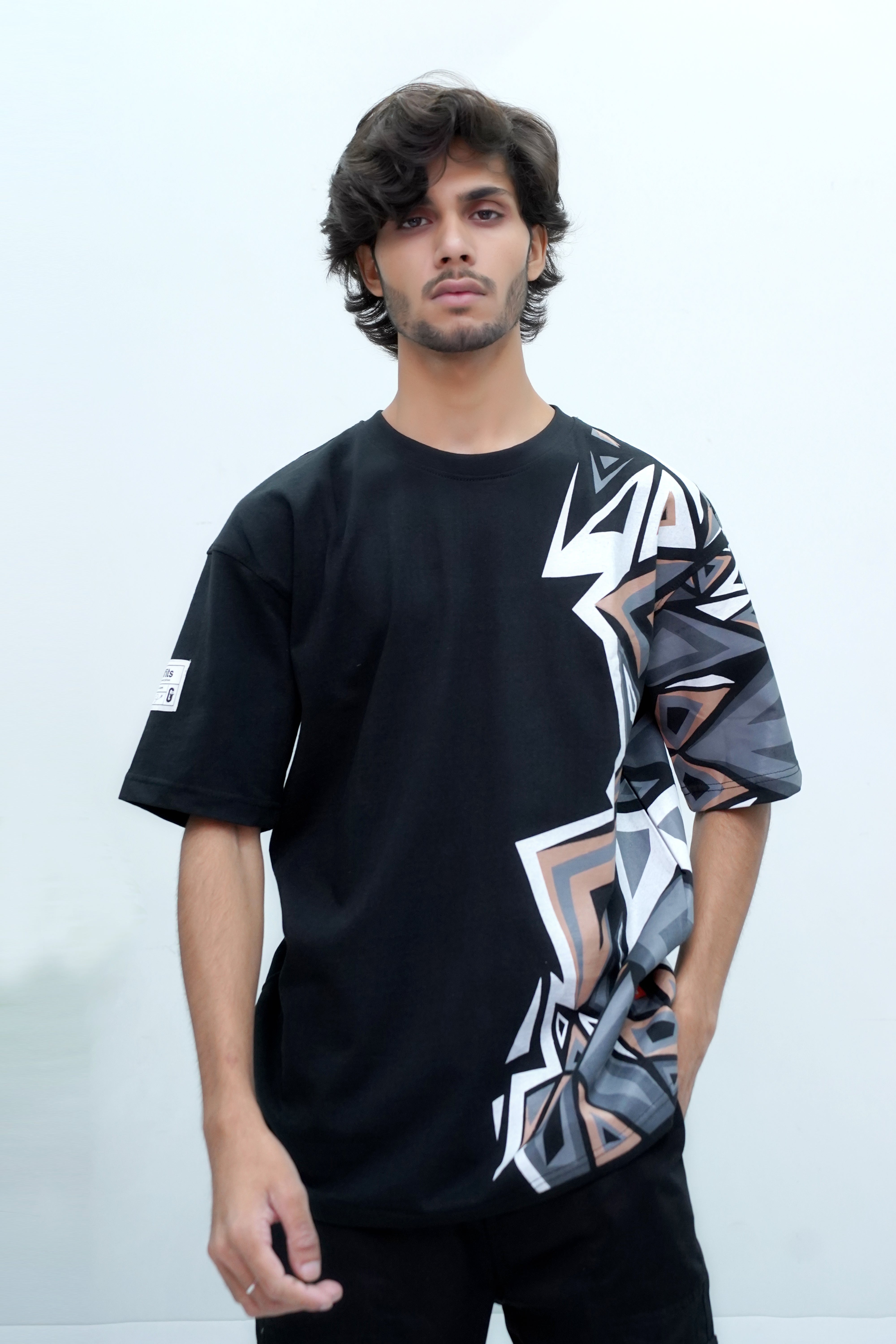 Supreme Abstract // Black - GIRAFITS