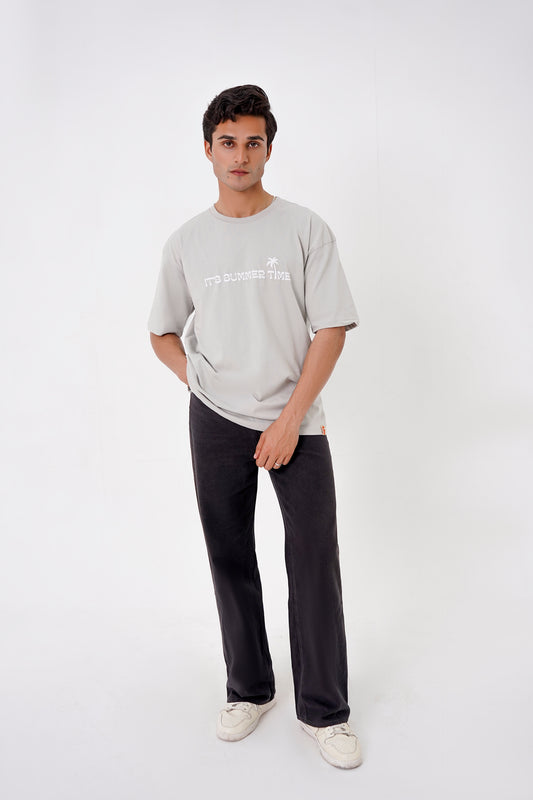 Grey unisex streetwear t-shirt, soft breathable jersey fabric
