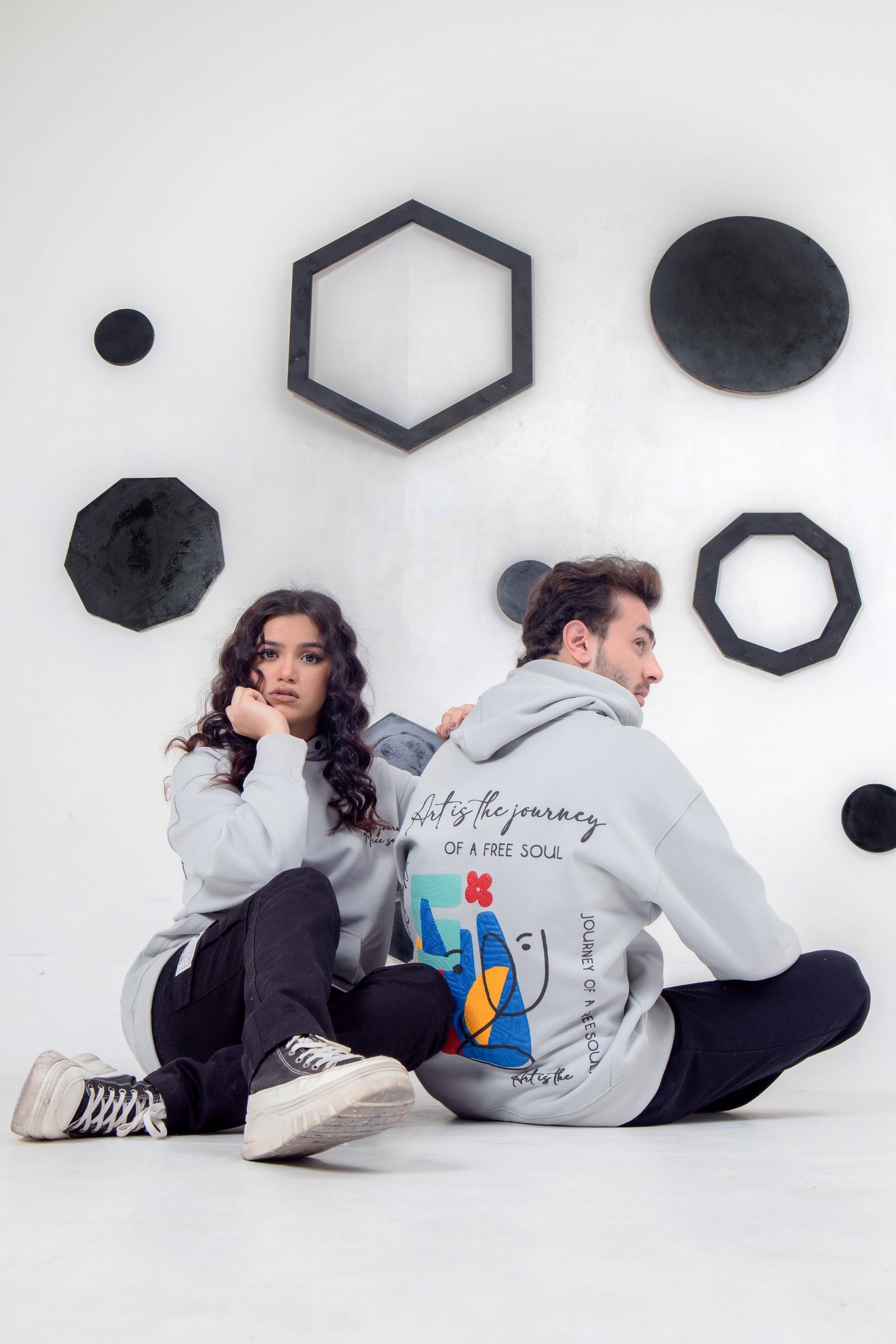 Light gray Free Soul hoodie, 350 GSM fleece, unisex and comfortable